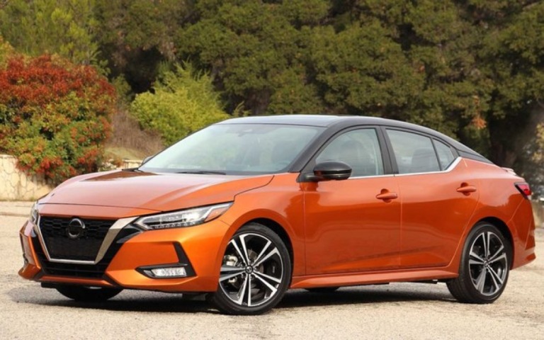 Novo Nissan Sentra é lançado no México e pode vir ao Brasil