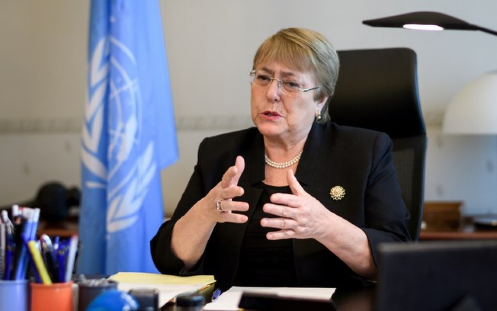 Bachelet coloca Brasil entre países que "negam a realidade" sobre a Covid-19