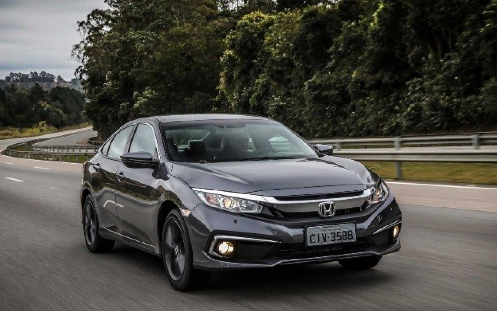 Honda Civic encarece e parte de mais de R$ 100 mil