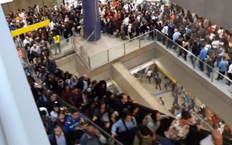Câmera vai medir temperatura dos passageiros no metrô de São Paulo