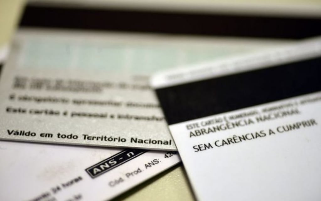 Planos de saúde perdem 283 mil clientes em 2 meses, diz ANS