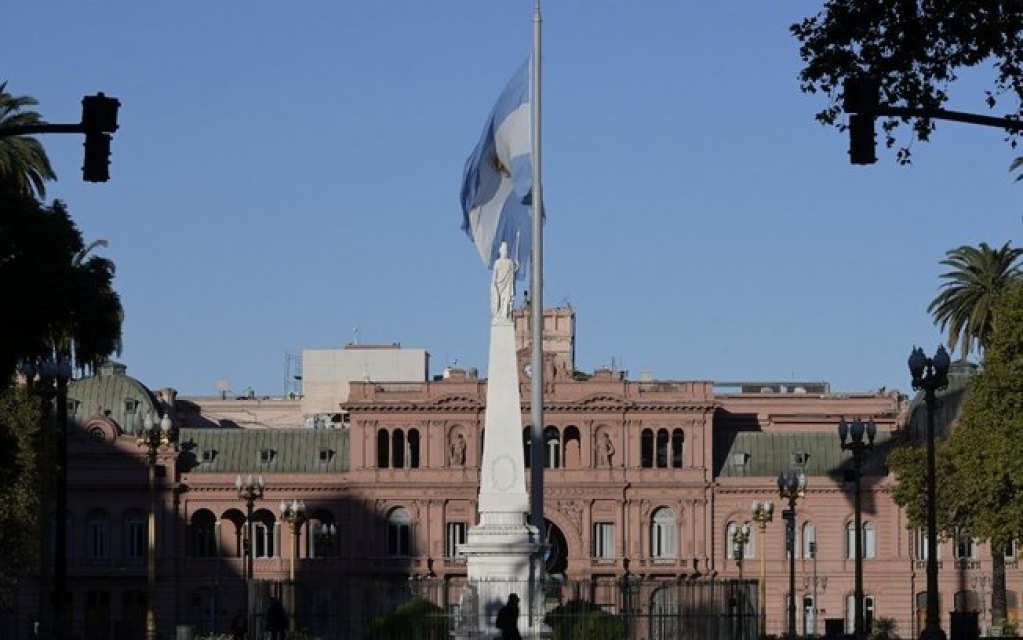 Covid-19: Argentina ultrapassa marca de 100 mil casos confirmados