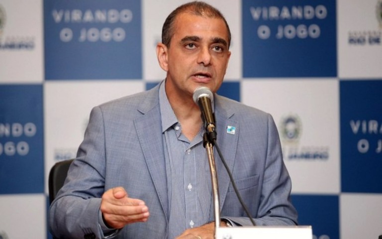 PGR pede soltura de ex-secretário de saúde do Rio, Edmar Santos
