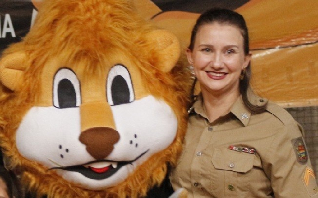 Policial membro de programa contra violência doméstica é vítima de feminicídio Policial membro de programa contra violência doméstica é vítima de feminicídio