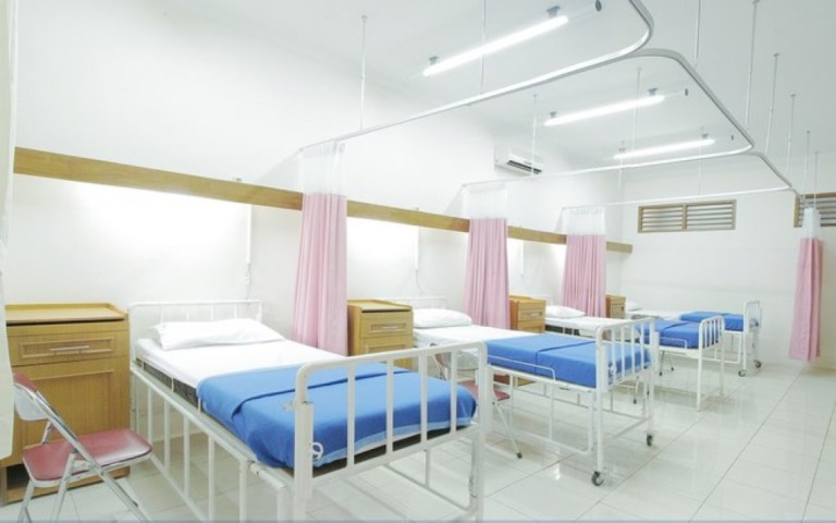 Após colapso no início da pandemia, ocupação nos hospitais do Rio têm queda