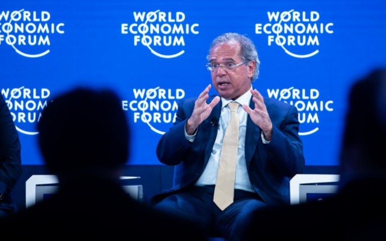 Proposta de reforma tributária do governo diminui imposto aos bancos; entenda