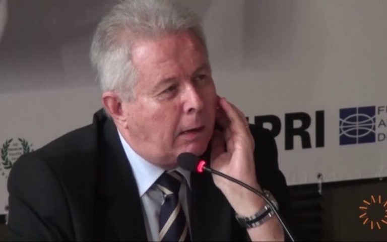 Presidente do Banco do Brasil, Rubens Novaes, pede demissão