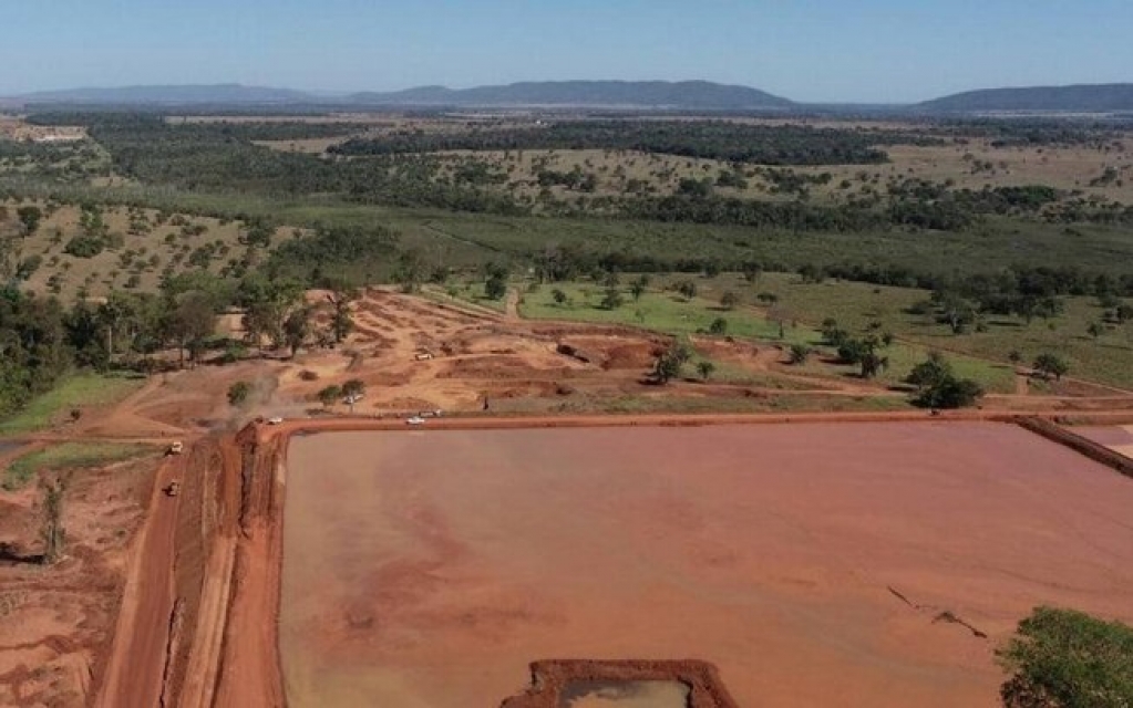 Agência interdita barragens de mineração no MT por risco de rompimento Agência interdita barragens de mineração no MT por risco de rompimento