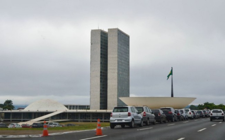 Ministério da Economia muda regras para funcionários públicos federais; entenda