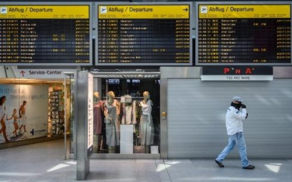 Aeroporto de Berlim testa Covid-19 em passageiros voluntários