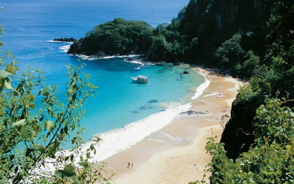 Fernando de Noronha lidera ranking de melhores praias do mundo; veja lista