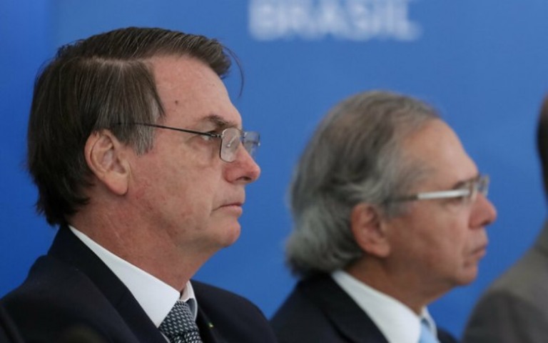 Bolsonaro permite que Guedes teste apoio à nova CPMF, mas não defenderá imposto