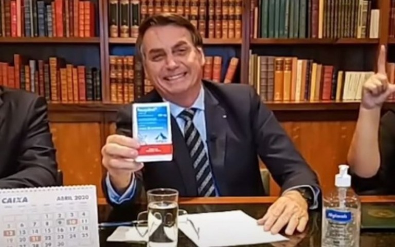 Bolsonaro diz que pode ligar para Trump para pedir mais hidroxicloroquina