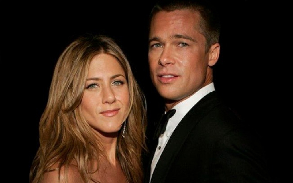 Mansão que foi de Brad Pitt e Jennifer Aniston é vendida por R$ 127 milhões