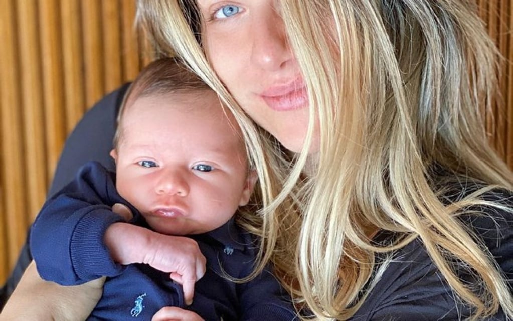 Giovanna Ewbank posta foto do rostinho do filho: "Meu piguinho"