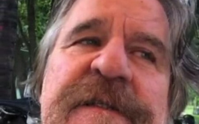 Homem que filmou mulheres praticando ioga critica Lei Maria da Penha