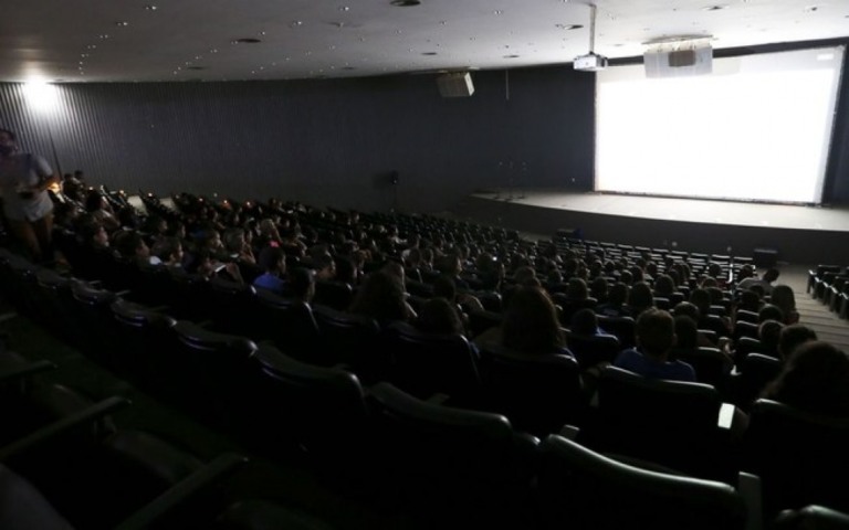 Rio de Janeiro dará início à reabertura de cinemas na capital