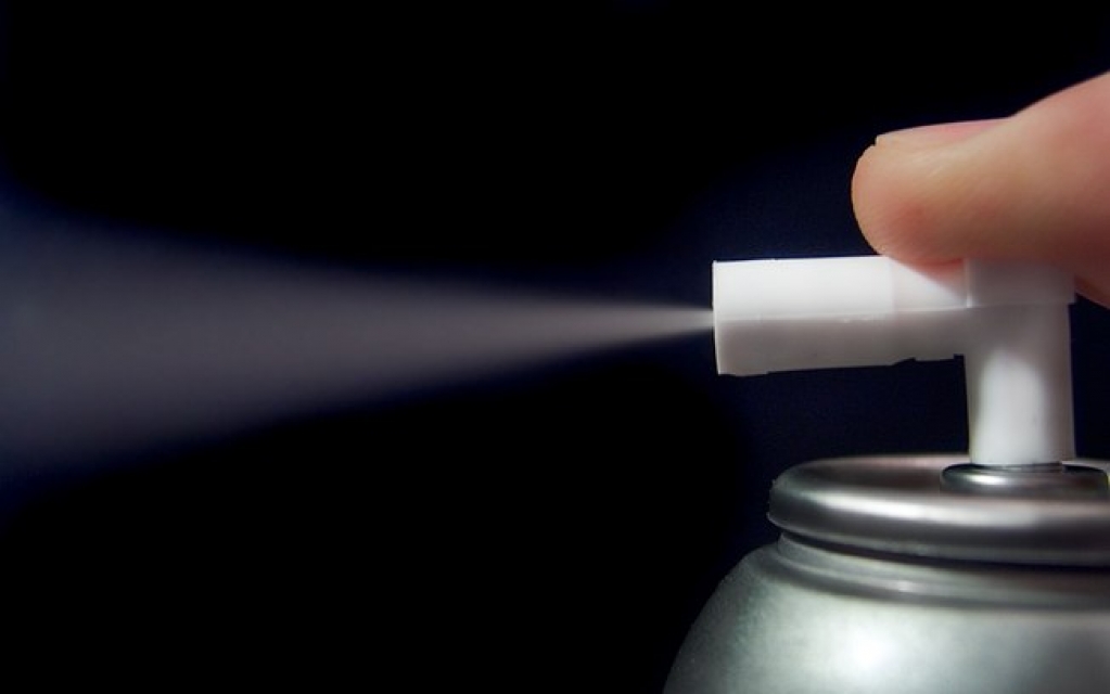 Spray nasal pode proteger contra o novo coronavírus, dizem cientistas
