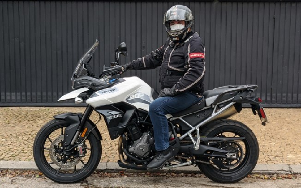 Com o motor maior, a Triumph Tiger 900 está ainda melhor de guiar