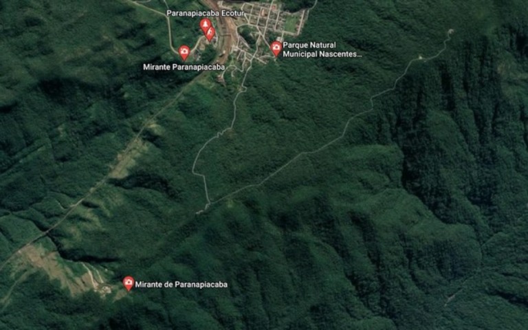 Bombeiros buscam dois desaparecidos em área de mata de São Paulo