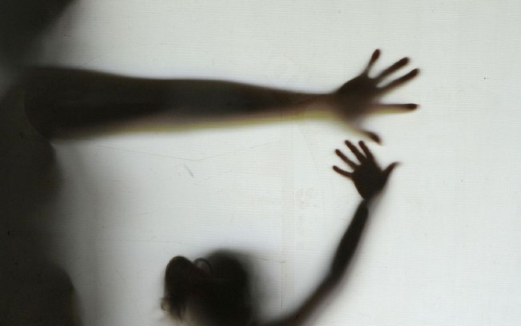 Gravidez de menina estuprada pelo tio é interrompida; criança passa bem Gravidez de menina estuprada pelo tio é interrompida; criança passa bem