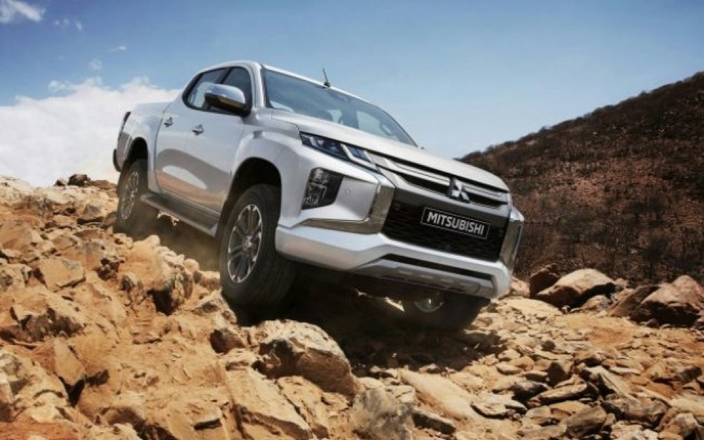 Mitsubishi L200 Triton Sport estreia no Brasil no fim do mês