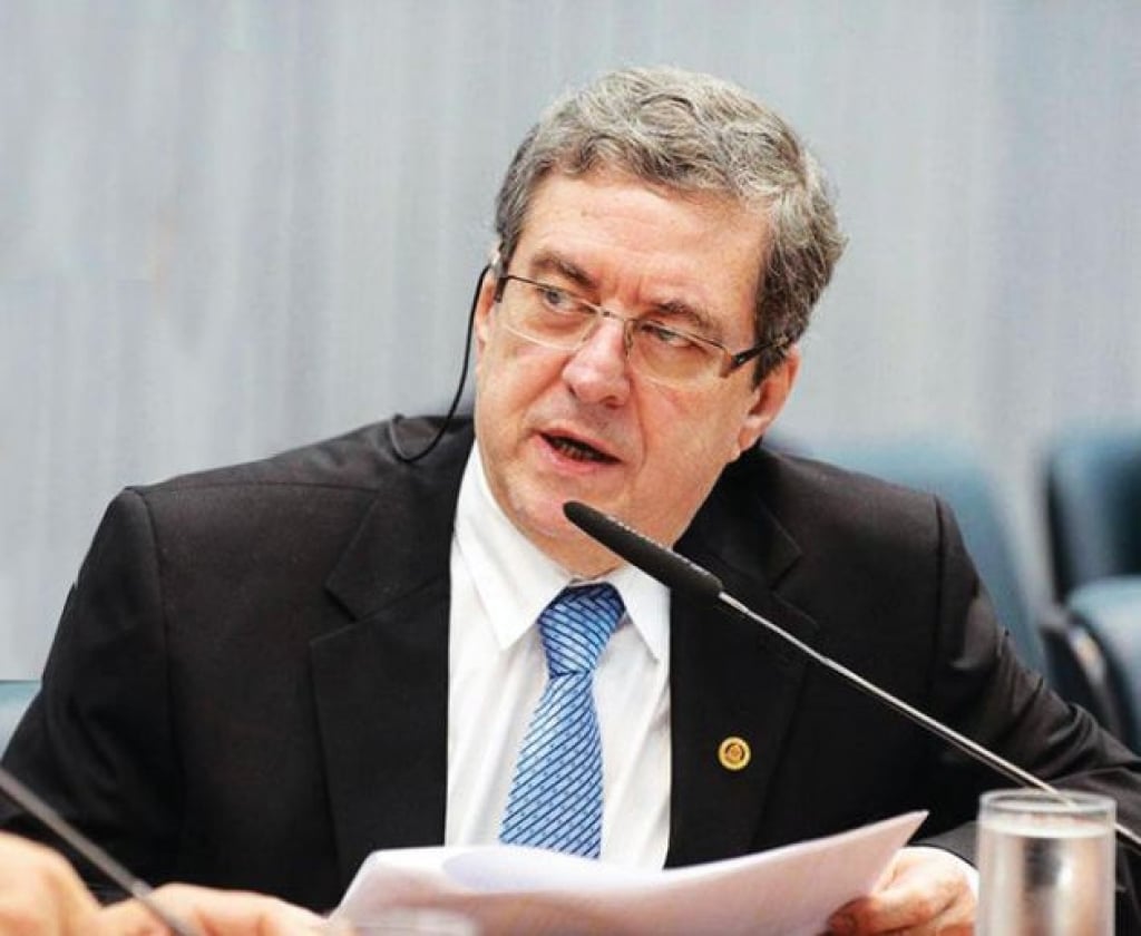 Camarinha tenta no STF reverter condenação criminal; procurador é contra