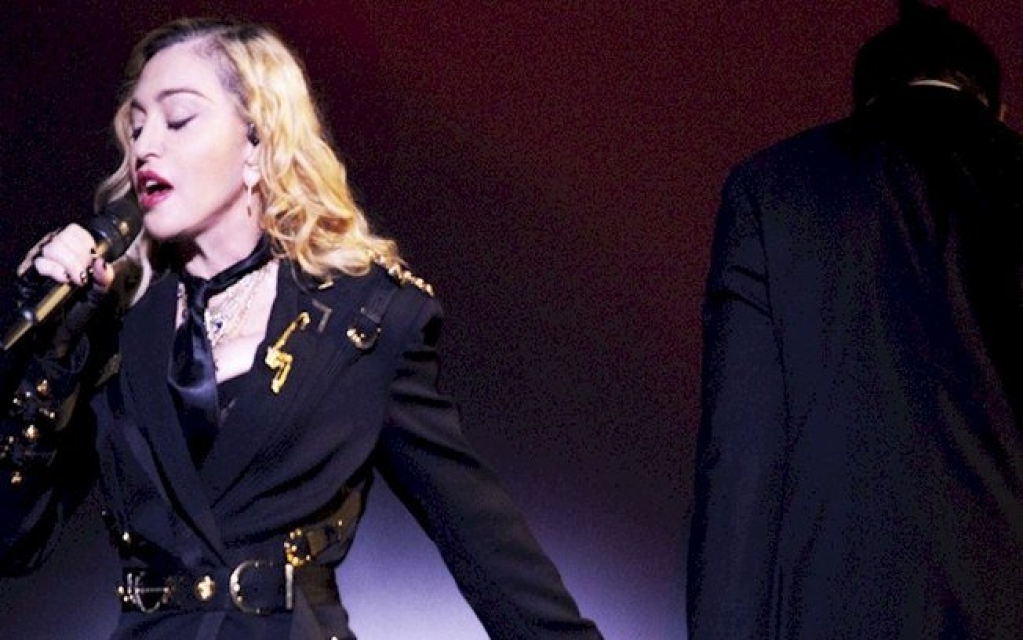 Madonna faz retorno épico em show de Maluma na Colômbia Madonna faz retorno épico em show de Maluma na Colômbia