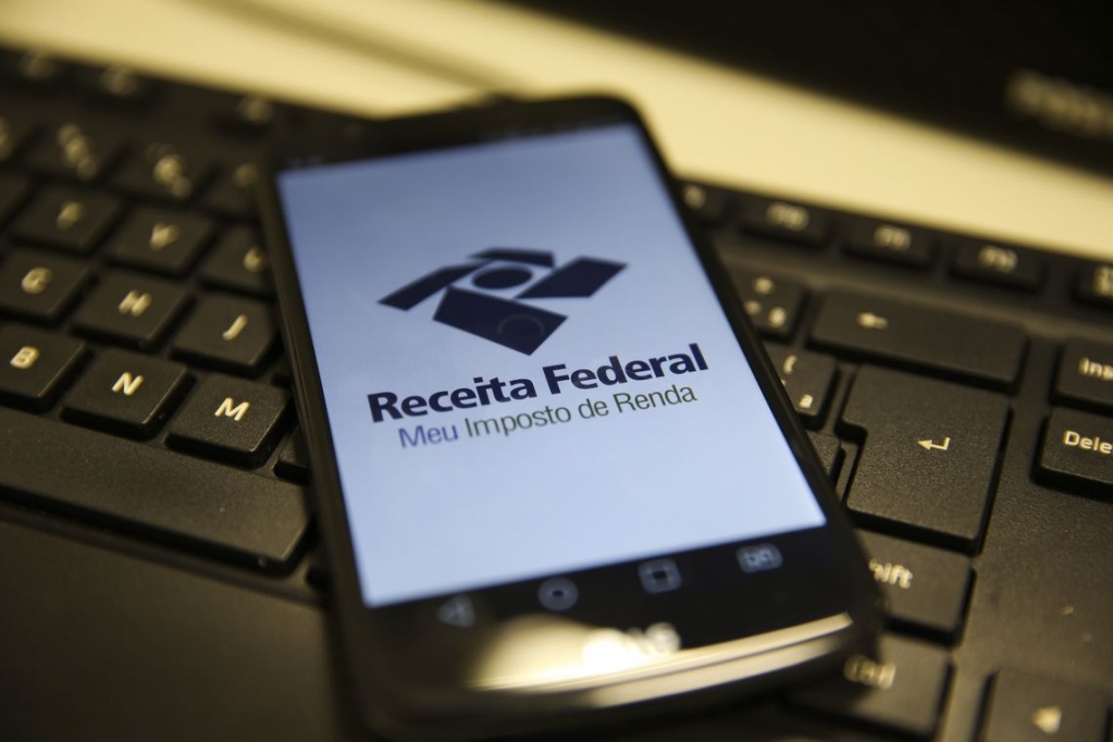 Receita Federal abre consulta para restituição do IR de janeiro; saiba como conferir