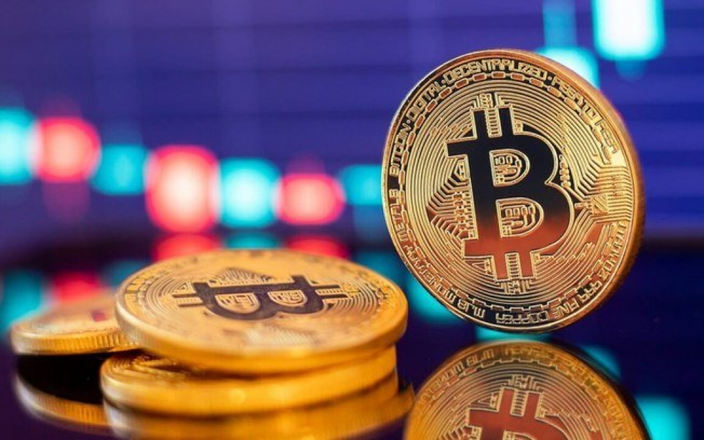 Bitcoin ou Ethereum: qual vale mais a pena comprar? Bitcoin ou Ethereum: qual vale mais a pena comprar?