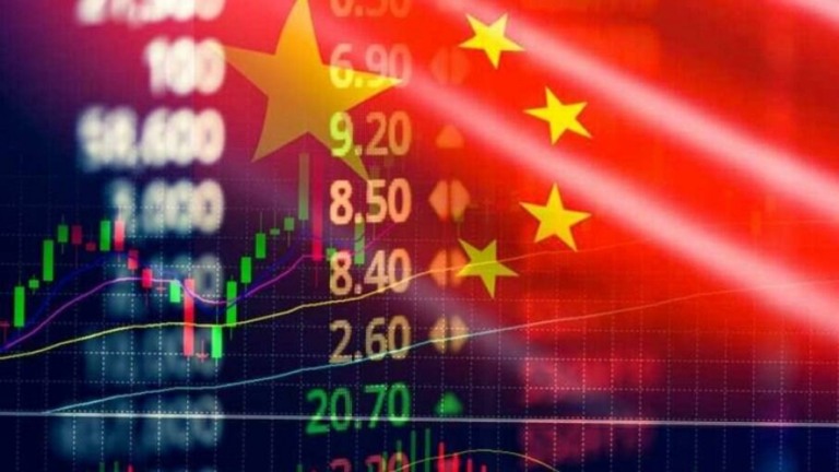Lockdown na China faz preço do petróleo cair, mas dólar volta a subir
