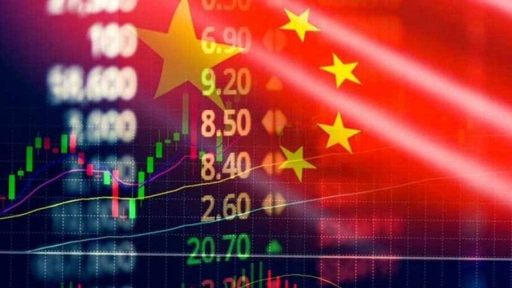 Lockdown na China faz preço do petróleo cair, mas dólar volta a subir