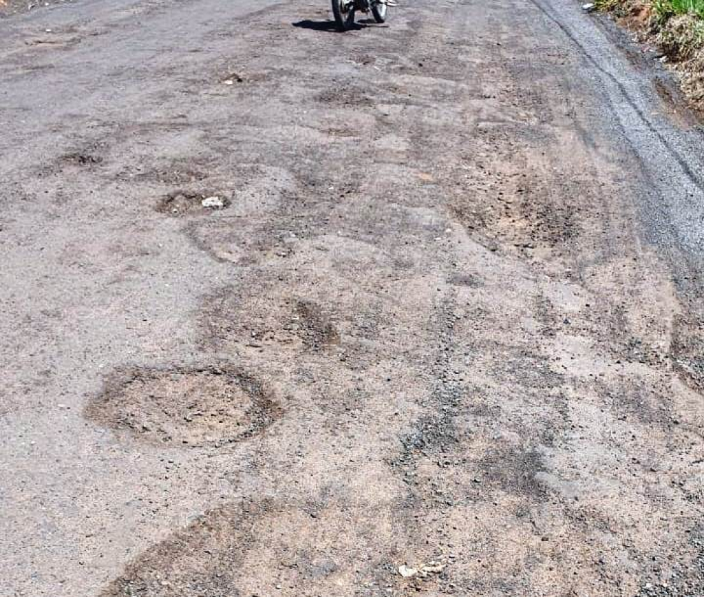 IPTU chega, reparos não – Moradores denunciam abandono em vias e acesso na zona sul