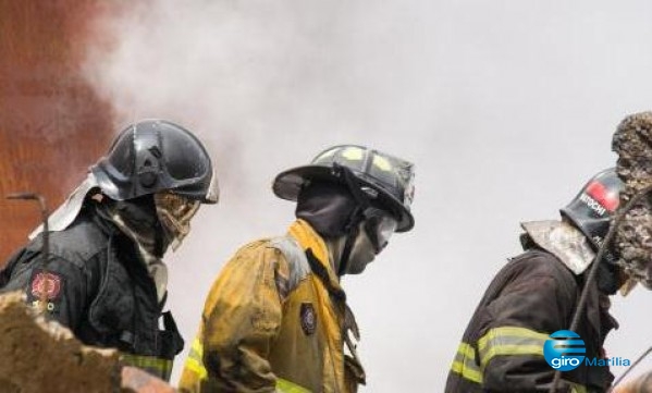 Família perde tudo em incêndio; corrente pede doações