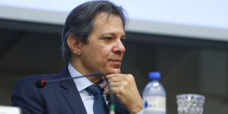 © Valter Campanato/Agência