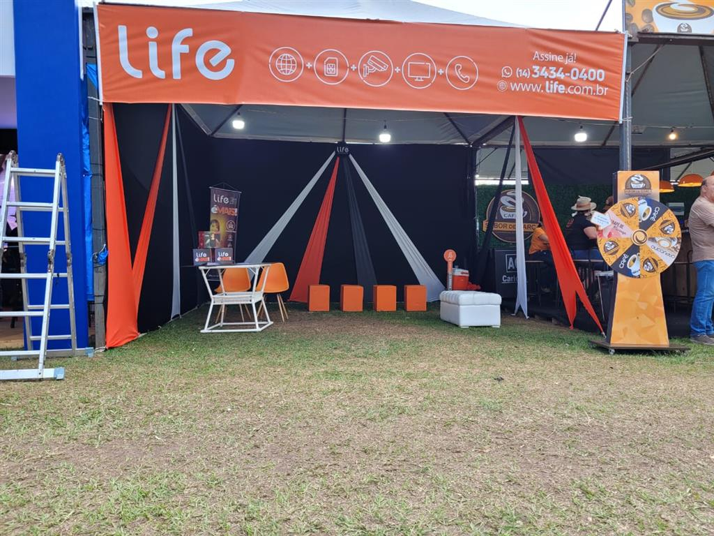 Life leva internet gratuita e WI-FI para da 2ª Tecnocafé de Garça Life leva internet gratuita e WI-FI para da 2ª Tecnocafé de Garça