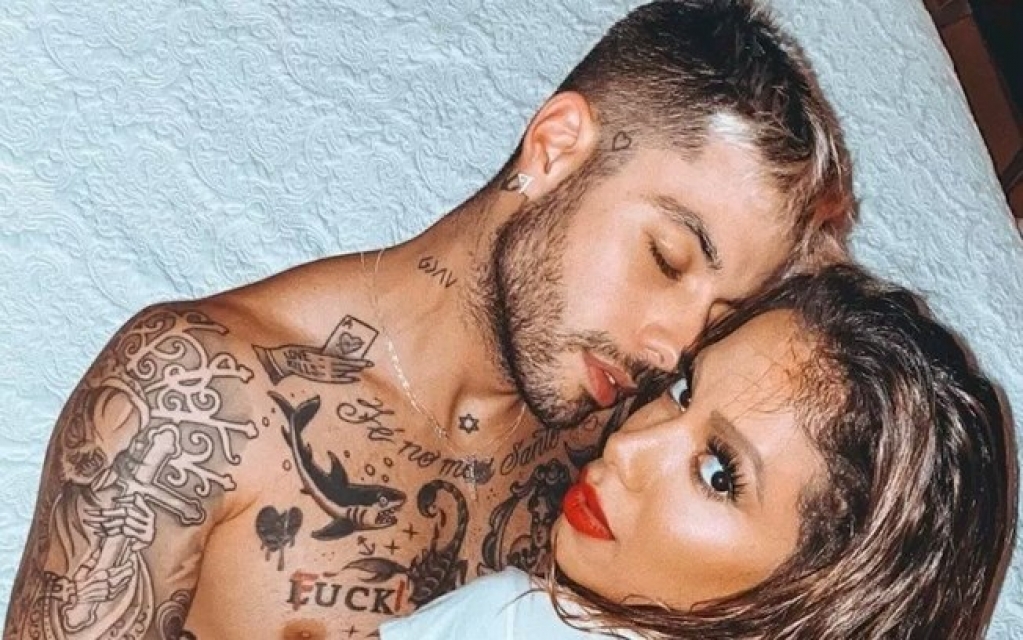Anitta teve estratégia para não ser cancelada na pandemia, diz ex-namorado