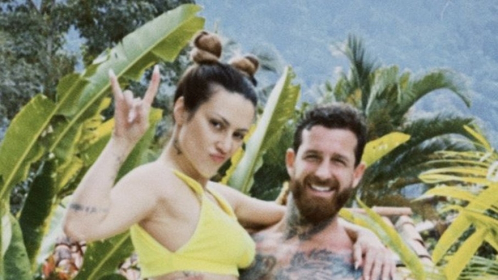 Cleo vai se casar em segredo, diz colunista