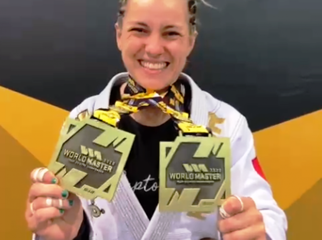 Larissa Antunes conquista duas medalhas no mundial de jiu-jitsu nos EUA