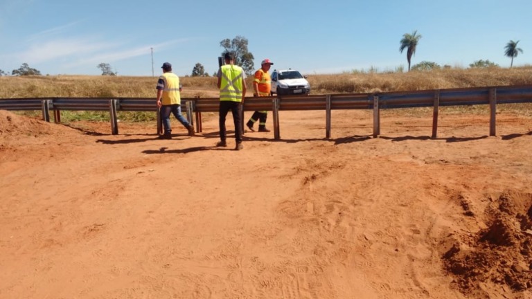 Entrevias fecha acesso de área rural usado para fuga de pedágio em Marília