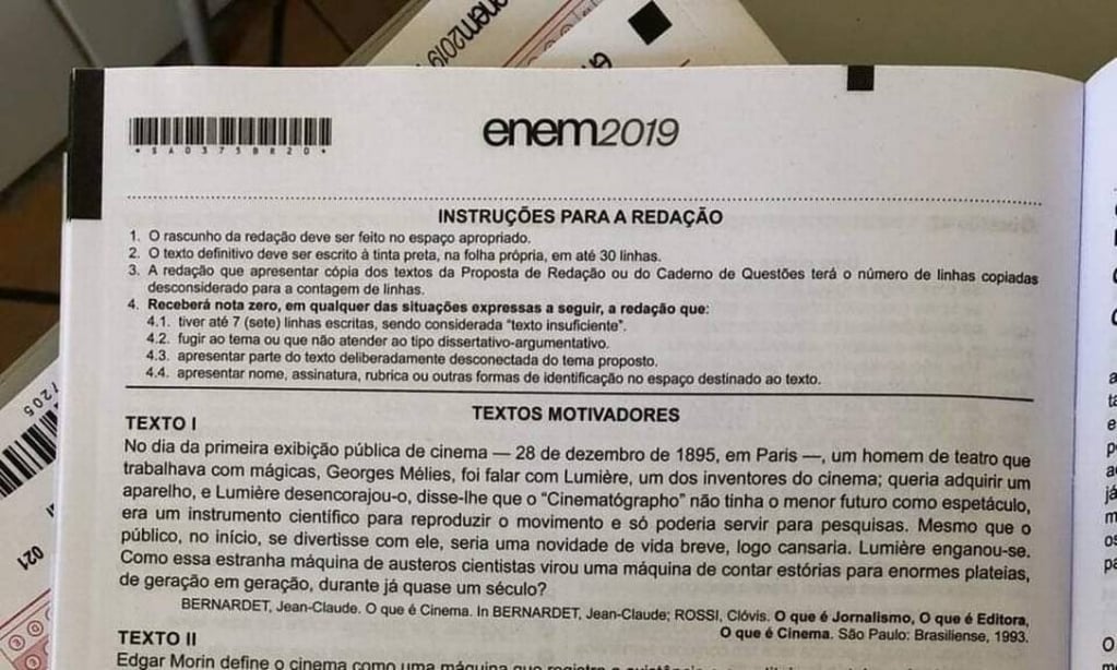 Operação da PF investiga vazamento em provas do Enem