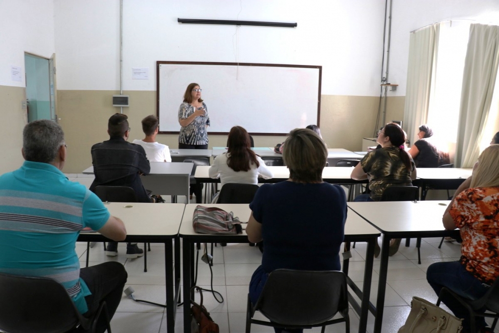 Ceprom oferece 90 vagas em cursos profissionalizantes gratuitos em Marília