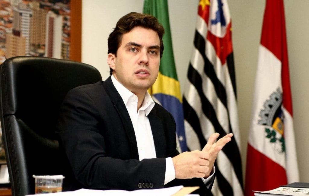 Juiz nega liminar para Vinícius e mantém decreto de contas rejeitadas