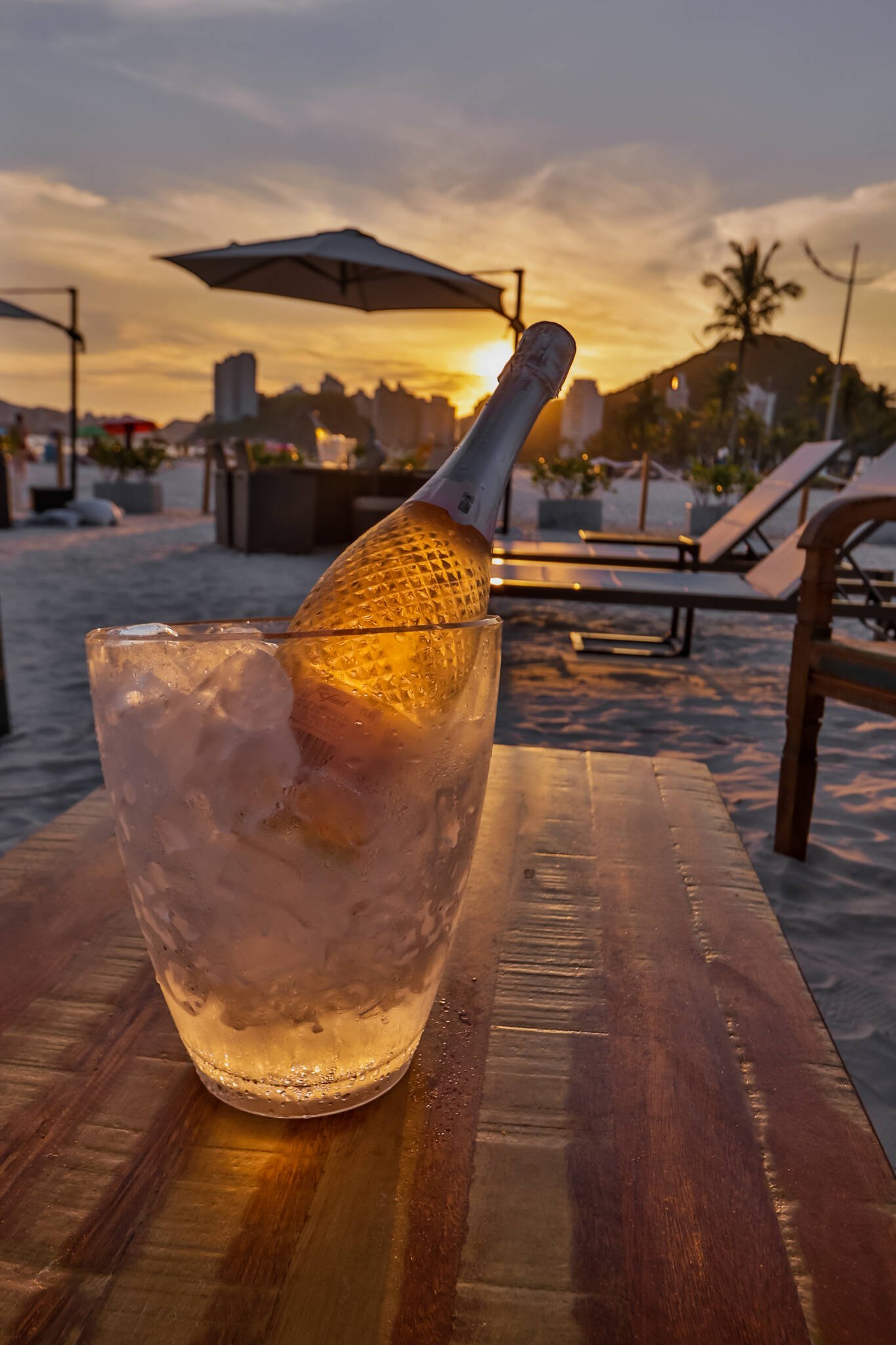 Carta de drinks e opções do menu são do  Casa Grande Hotel Resort & Spa. Foto: Divulgação