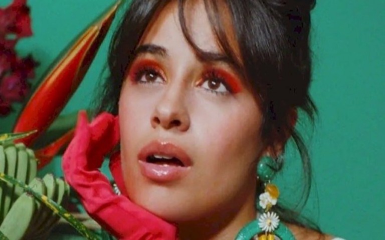 Camiila Cabello libera trecho de parceria com Ed Sheeran