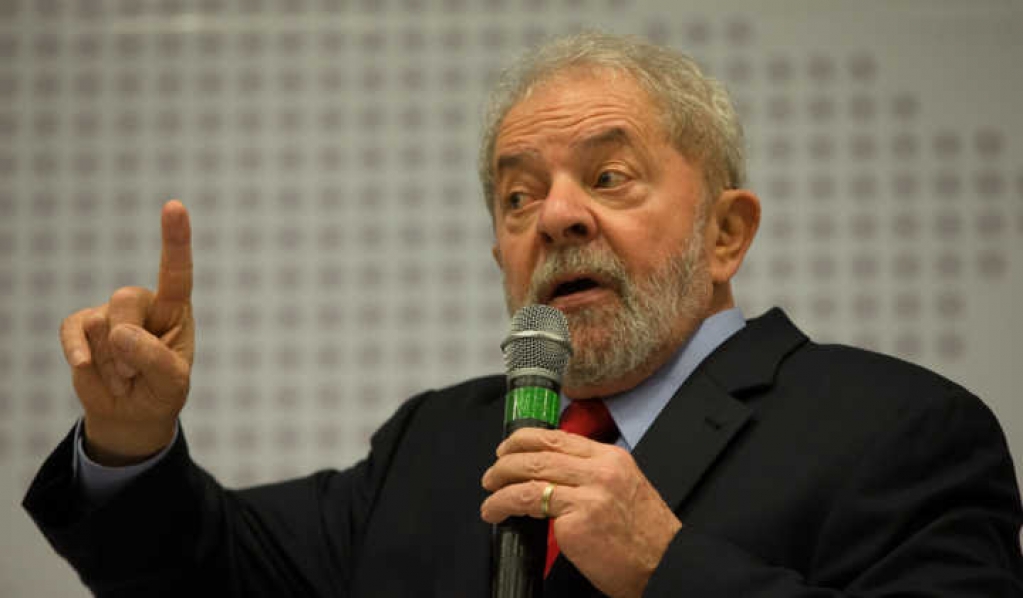 Desembargador do TRF-4 manda soltar ex-presidente Lula