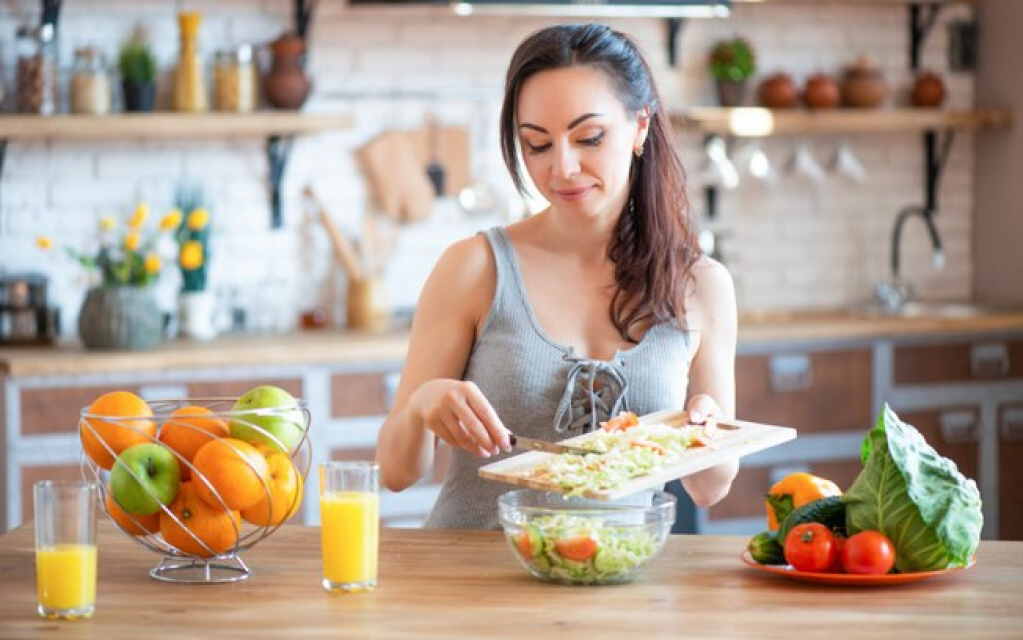 Conheça a diferença entre dieta e reeducação alimentar