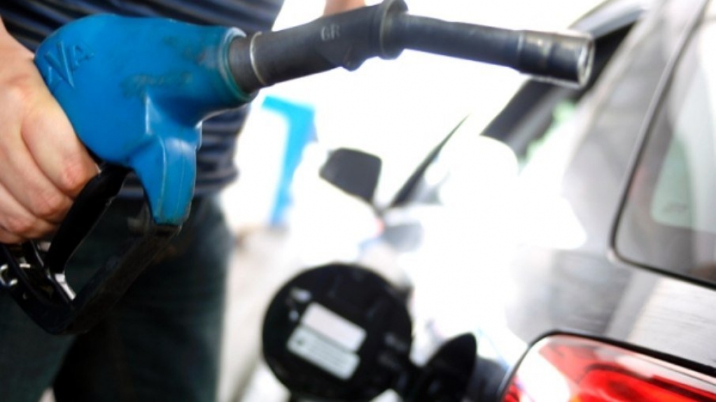 Preço da gasolina deve cair 5,94% no 1º trimestre, mas voltará a subir em abril