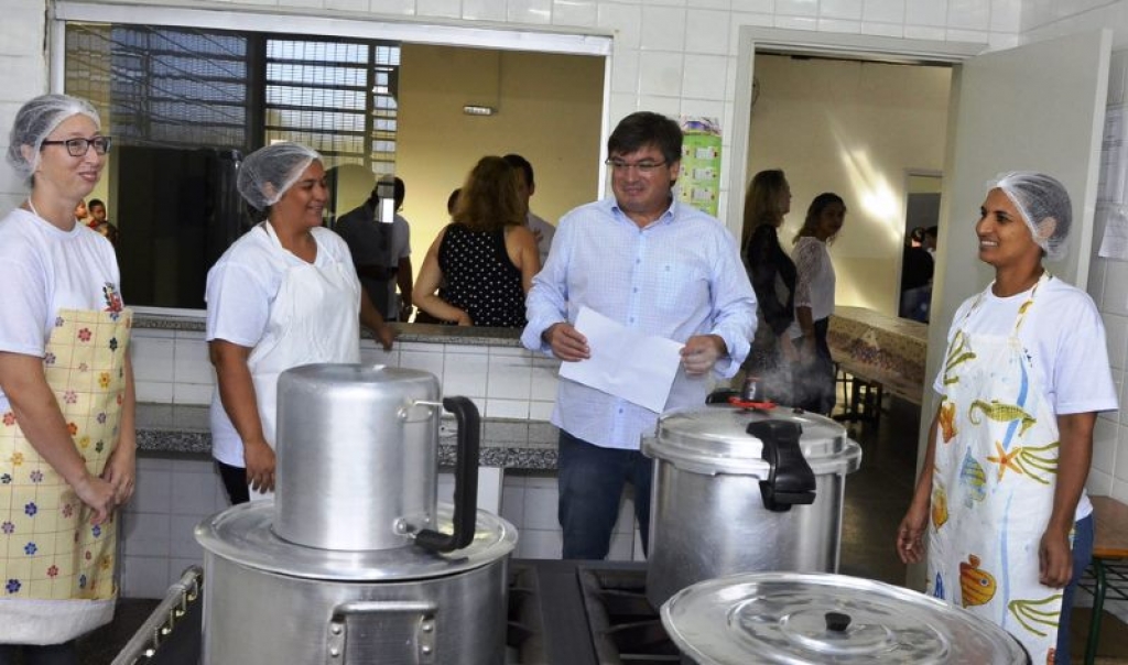 TCE acusa superfaturamento e ‘emergência fabricada’ em merenda de Marília