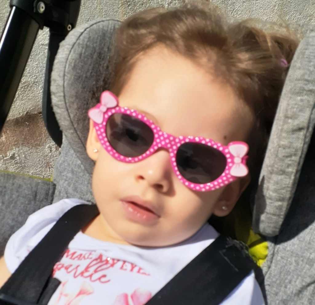 Despedida a Valentina tem homenagens, mensagens de fé e carinho Despedida a Valentina tem homenagens, mensagens de fé e carinho
